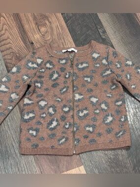 Loft Leopard Print Sweater in size XSP. Great condition!
